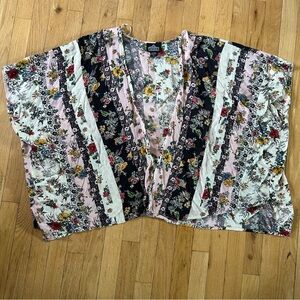 Angie boho floral mixed pattern print short sleeve kimono lightweight open front